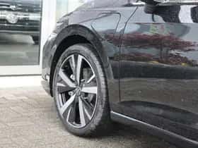 Volkswagen Golf (2026) thumbnail 14