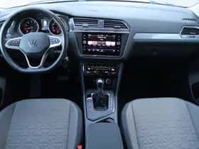 Volkswagen Tiguan (2022) thumbnail 16