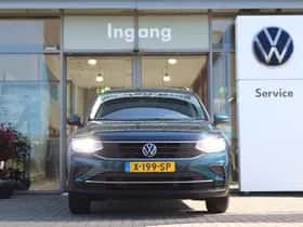 Volkswagen Tiguan (2022) thumbnail 4