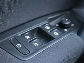 Volkswagen Tiguan (2022) thumbnail 34