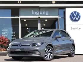 Volkswagen Golf (2022) thumbnail 1