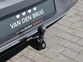 Volkswagen Golf (2022) thumbnail 13
