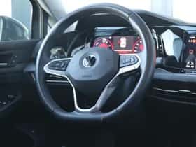 Volkswagen Golf (2022) thumbnail 22