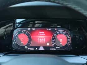 Volkswagen Golf (2022) thumbnail 24