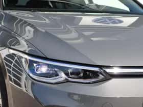 Volkswagen Golf (2022) thumbnail 5