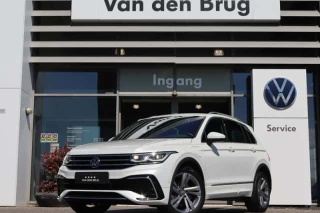 Volkswagen Tiguan (2022) thumbnail 3