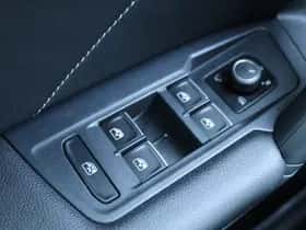 Volkswagen Tiguan (2022) thumbnail 36