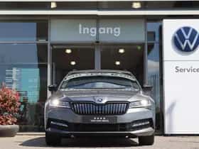Škoda Superb (2023) thumbnail 4