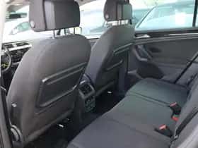 Volkswagen Tiguan (2017) thumbnail 17