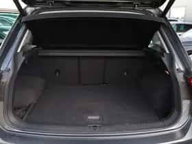 Volkswagen Tiguan (2017) thumbnail 21