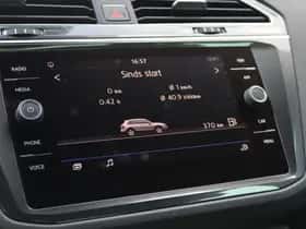 Volkswagen Tiguan (2017) thumbnail 32