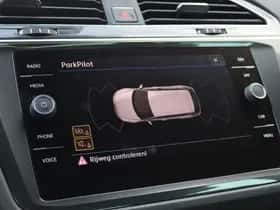 Volkswagen Tiguan (2017) thumbnail 34