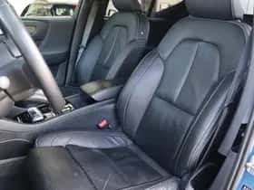 Volvo XC40 (2022) thumbnail 14