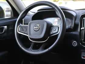 Volvo XC40 (2022) thumbnail 19