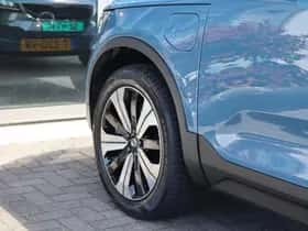Volvo XC40 (2022) thumbnail 6