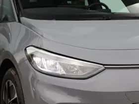 Volkswagen ID.3 (2024) thumbnail 5