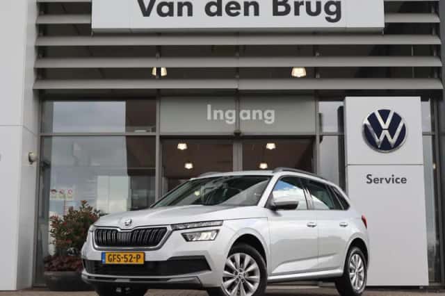 Škoda Kamiq (2021) thumbnail 3