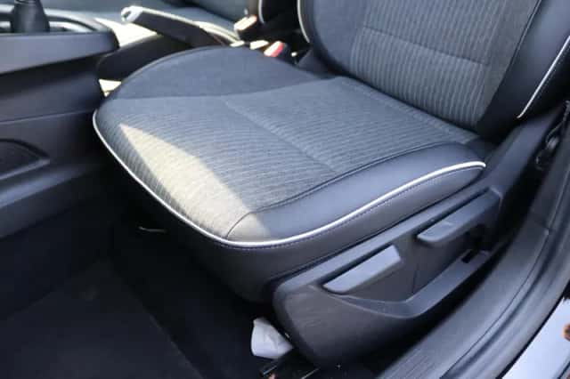 Renault Clio (2020) thumbnail 2