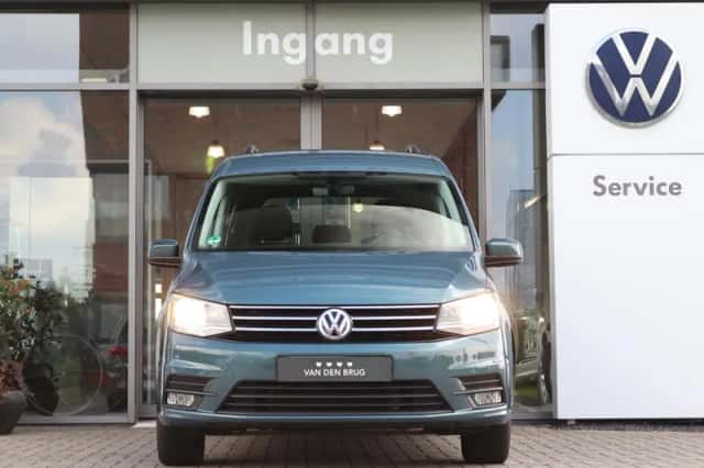 Volkswagen Caddy (2016) thumbnail 4