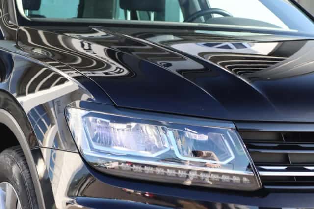 Volkswagen Tiguan (2017) thumbnail 5