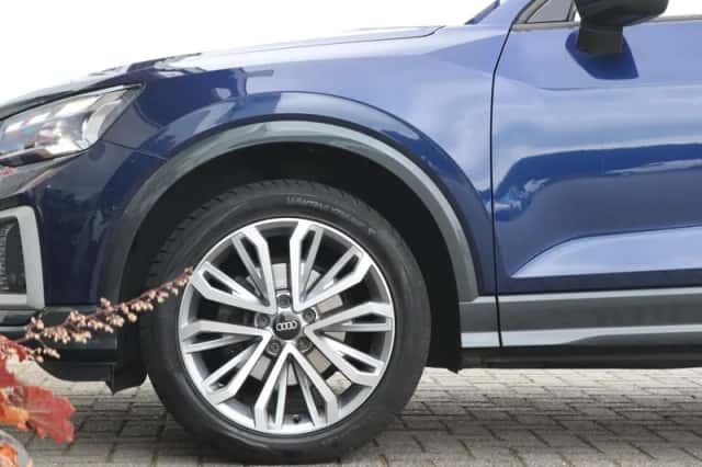 Audi Q2 (2020) thumbnail 2