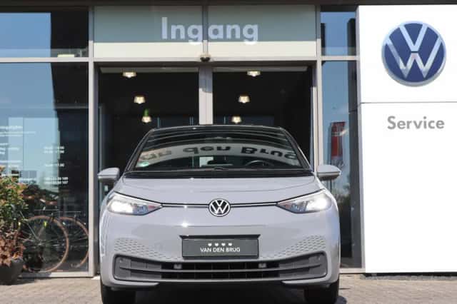 Volkswagen ID.3 (2023) thumbnail 4