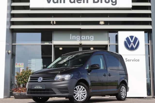 Volkswagen Caddy (2017) thumbnail 3