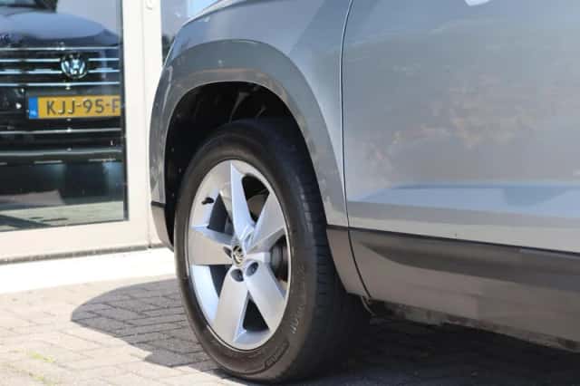 Škoda Karoq (2022) thumbnail 6
