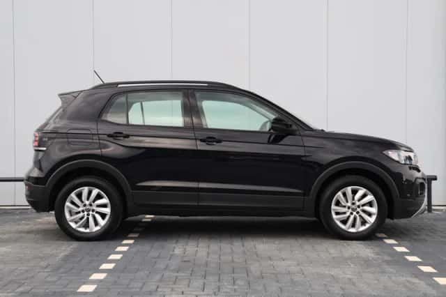 Volkswagen T-Cross (2021) thumbnail 2