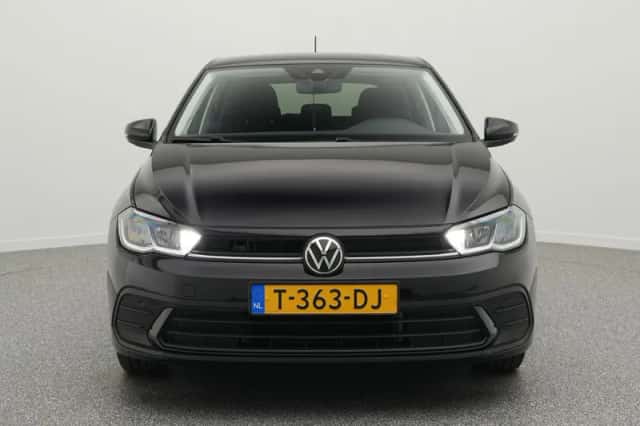 Volkswagen Polo (2023) thumbnail 5