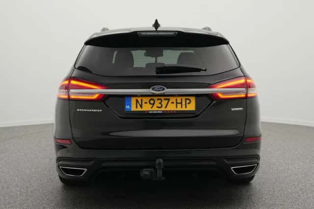 Ford Mondeo (2021) thumbnail 6