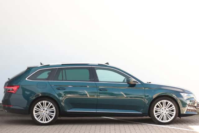 Škoda Superb (2020) thumbnail 5