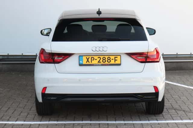 Audi A1 (2019) thumbnail 5