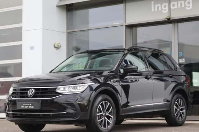 Volkswagen Tiguan (2022) thumbnail 6