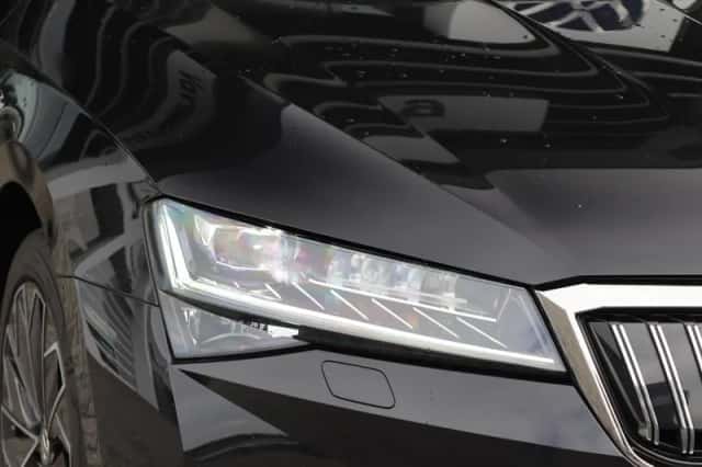 Škoda Superb (2023) thumbnail 5