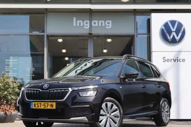 Škoda Kamiq (2023) thumbnail 1