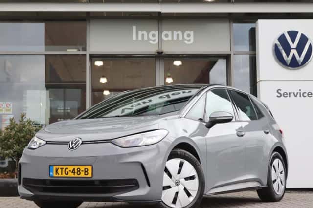 Volkswagen ID.3 (2024) thumbnail 1