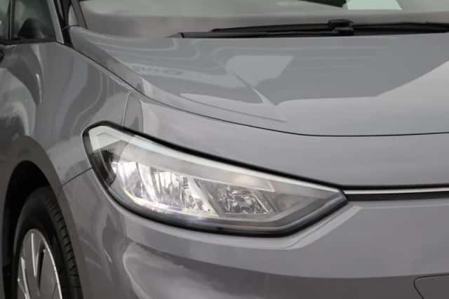 Volkswagen ID.3 (2024) thumbnail 5