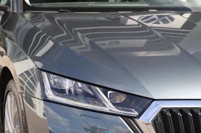 Škoda Octavia (2021) thumbnail 5