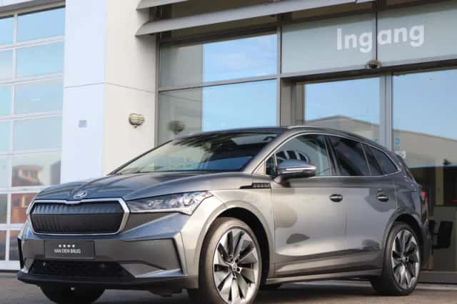 Škoda Enyaq (2023) thumbnail 5
