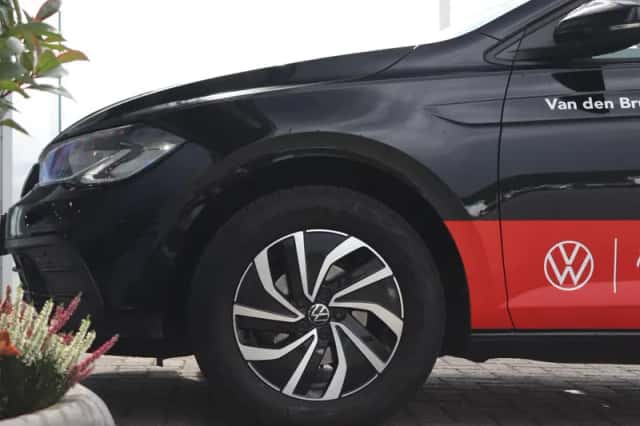 Volkswagen Polo (2025) thumbnail 2