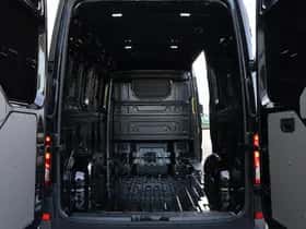 Volkswagen Crafter (2024) thumbnail 24