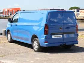 Volkswagen E-Transporter (2026) thumbnail 11
