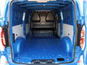 Volkswagen E-Transporter (2026) thumbnail 37