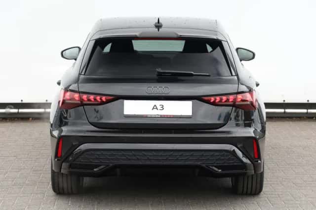 Audi A3 (2025) thumbnail 6