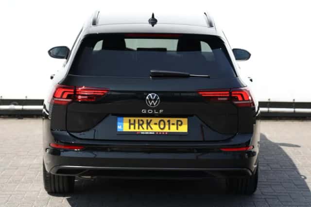 Volkswagen Golf (2025) thumbnail 6
