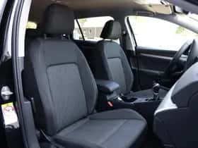 Volkswagen Golf (2025) thumbnail 8