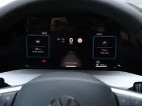Volkswagen Golf (2025) thumbnail 9