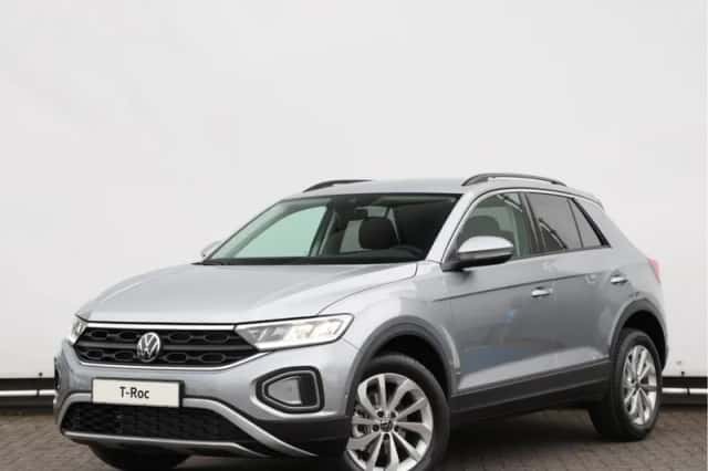 Volkswagen T-Roc (2025) thumbnail 1