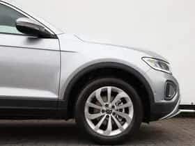 Volkswagen T-Roc (2025) thumbnail 5
